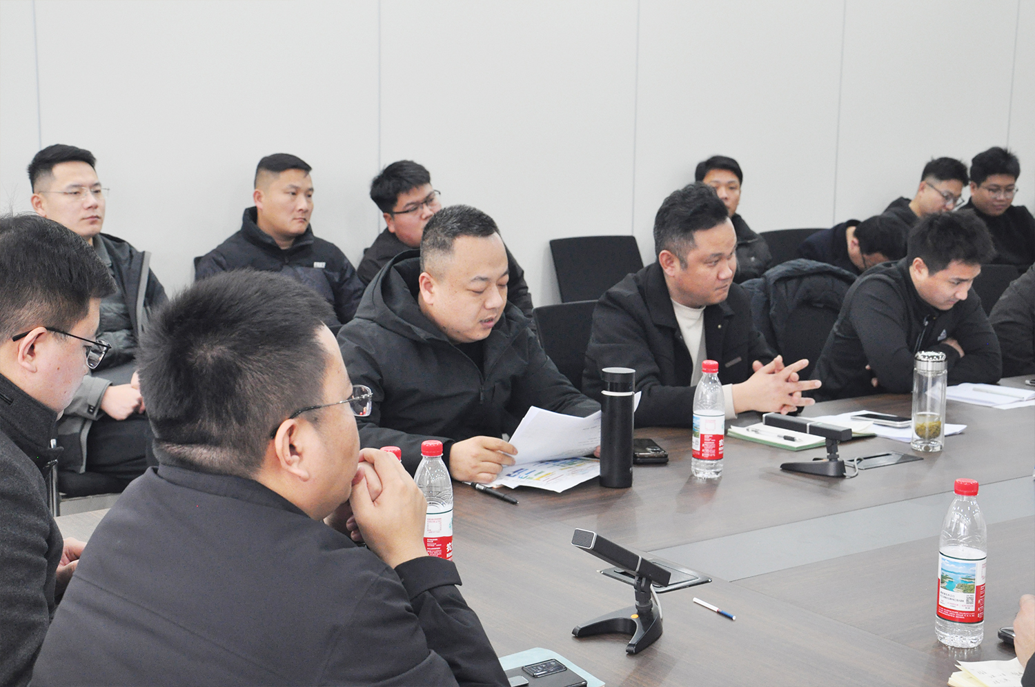 会议2.jpg